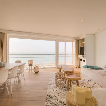 4E Verdiep Appartement Met Zeezicht In Knokke Voor Max 7 Personen Exterior photo